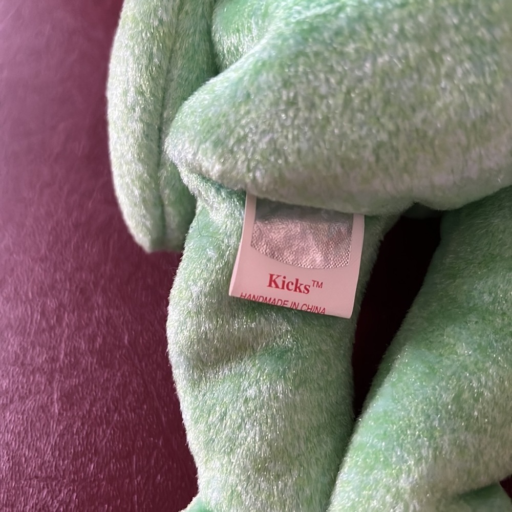 “Kicks” Ty Beanie Babies with errors - Picture 4 of 6